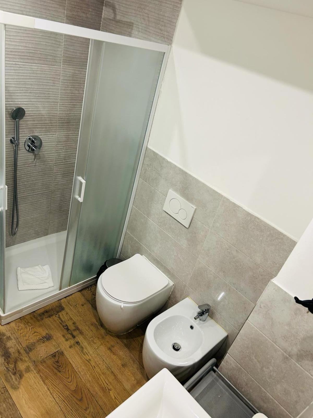 מילאנו Easy Room Italy מראה חיצוני תמונה