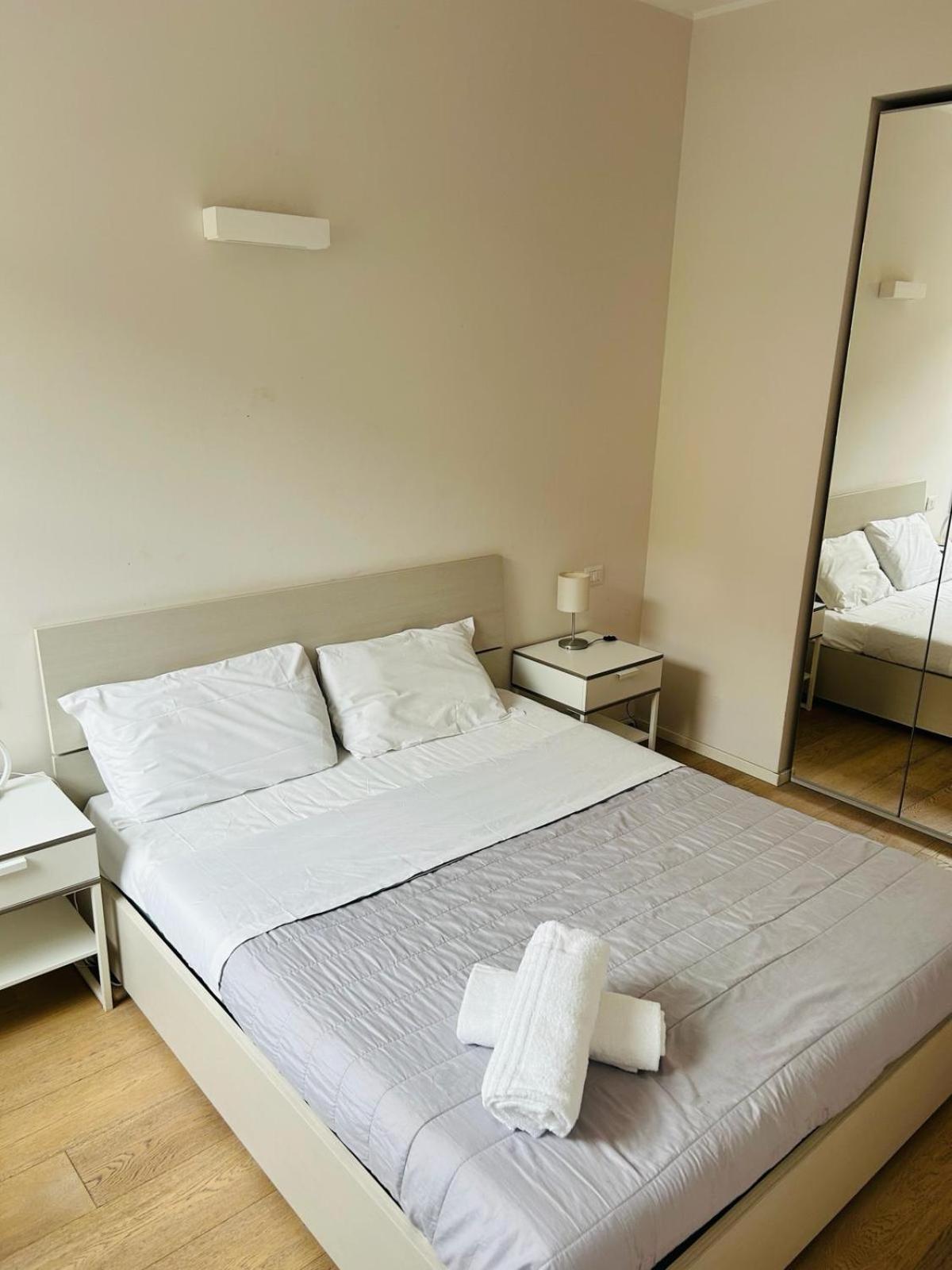 מילאנו Easy Room Italy מראה חיצוני תמונה